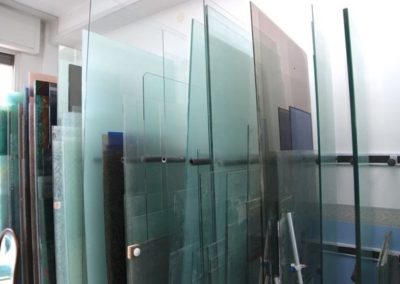 Vetri-cristalli-e-specchi-lavorazione-e-trattamenti-vetreria-fascione-manfredonia-029
